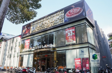 Nhà Hàng - Khách Sạn